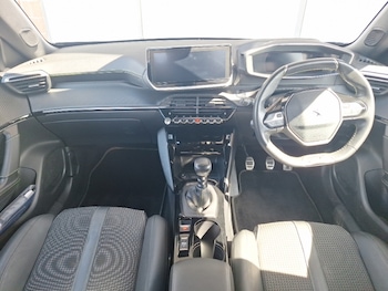 Used Peugeot 2008 2020 for sale - 79557608: Photo