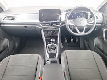 Used Volkswagen T-Roc 2023 for sale - 78099291: Photo