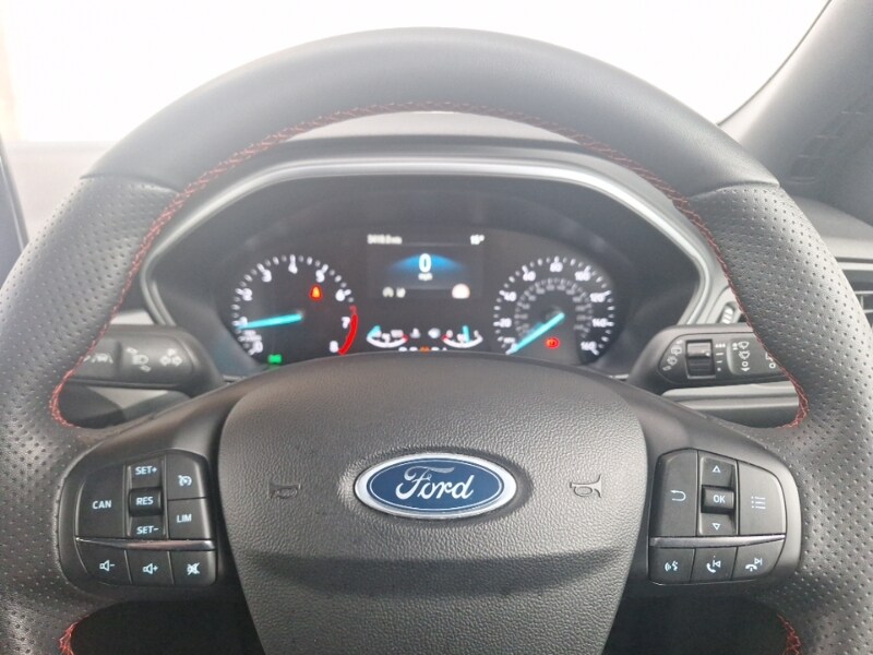 Used Ford Focus 2022 for sale - 76166065: Photo 11