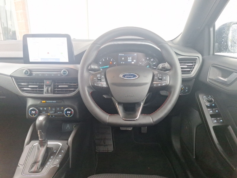 Used Ford Focus 2022 for sale - 76166065: Photo 2