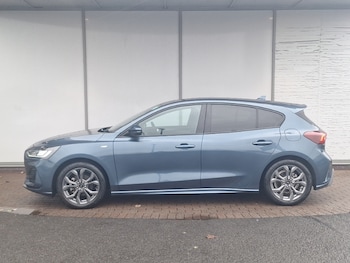 Used Ford Focus 2022 for sale - 76166065: Photo 4