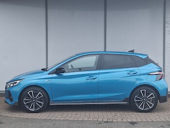 Used Hyundai i20 2023 for sale - 77999438: Photo