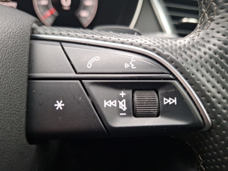 Used Audi Q5 2020 for sale - 76478394: Photo 15