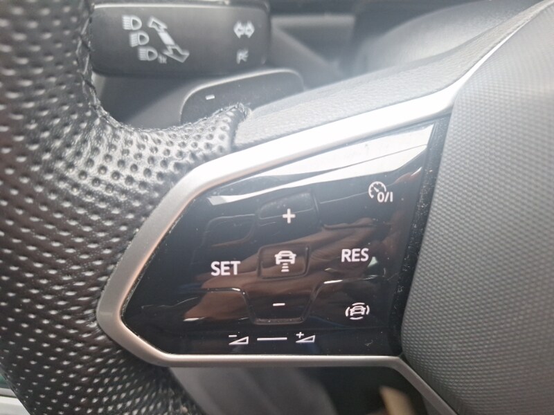 Used Volkswagen T-Roc 2022 for sale - 77503060: Photo 19