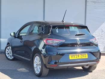 Used Renault Clio 2024 for sale - 74678399: Photo