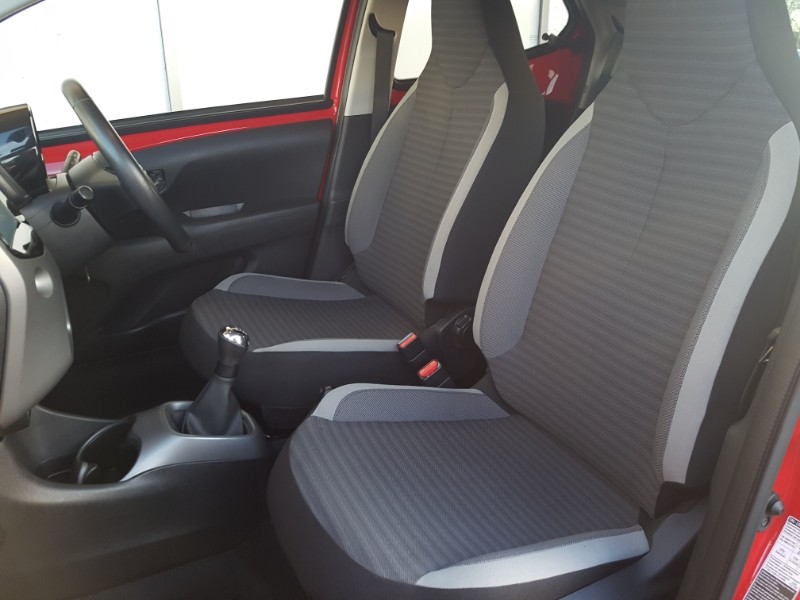 Used Toyota AYGO 2019 for sale - 76700000: Photo 5