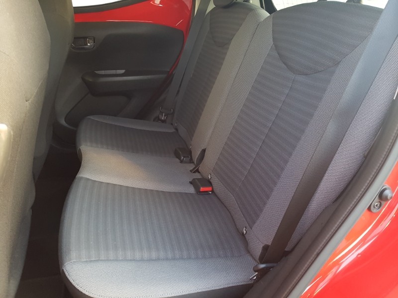 Used Toyota AYGO 2019 for sale - 76700000: Photo 6