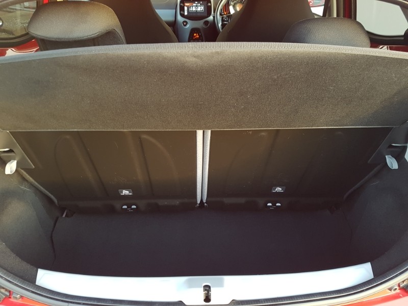 Used Toyota AYGO 2019 for sale - 76700000: Photo 8