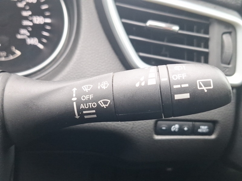 Used Nissan Qashqai 2018 for sale - 76450858: Photo 14