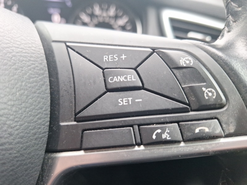 Used Nissan Qashqai 2018 for sale - 76450858: Photo 18