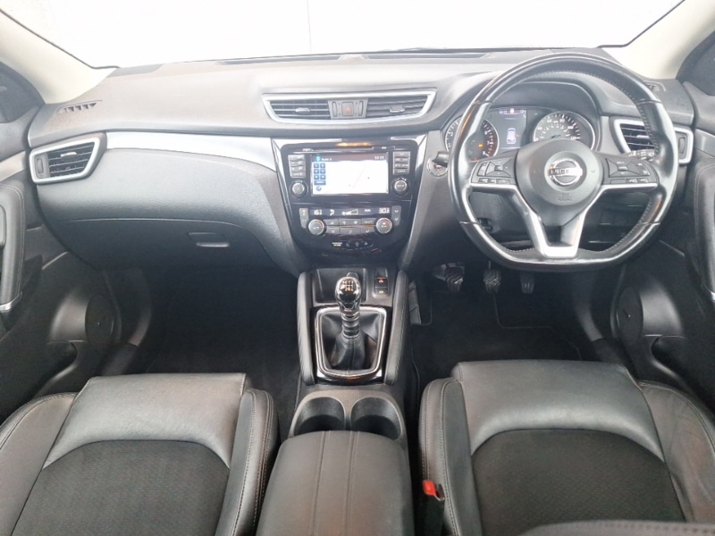 Used Nissan Qashqai 2018 for sale - 76450858: Photo 2