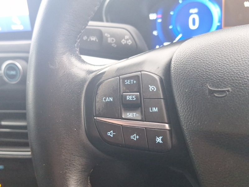 Used Ford Focus 2021 for sale - 76331695: Photo 15