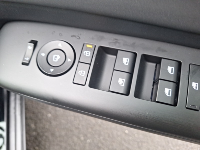 Used Hyundai KONA 2025 for sale - 76815826: Photo 15