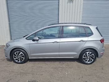 Used Volkswagen Golf SV 2020 for sale - 79647615: Photo