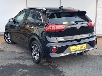 Used Kia Niro 2020 for sale - 76897435: Photo