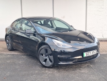 Tesla - Model 3