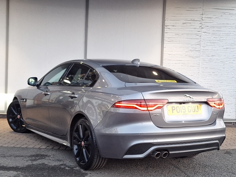 Used Jaguar XE 2019 for sale - 77921873: Photo 3