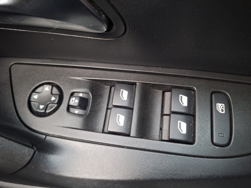 Used Peugeot 2008 2022 for sale - 77552742: Photo 18