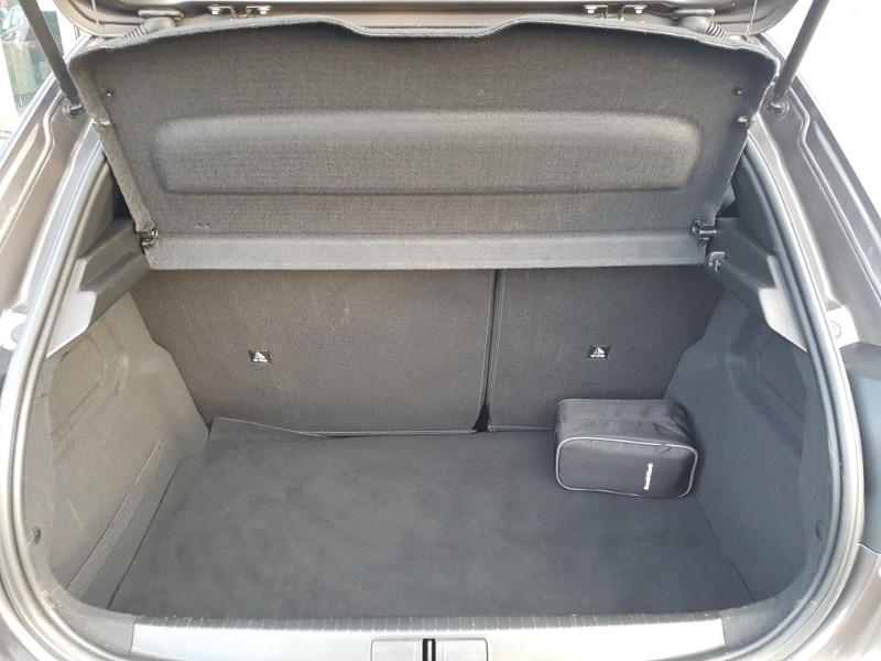 Used Peugeot 208 2023 for sale - 77251559: Photo 8