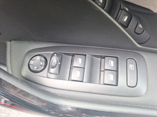 Used Peugeot 2008 2019 for sale - 76183572: Photo 14