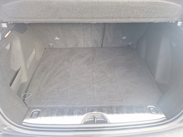 Used Peugeot 2008 2019 for sale - 76183572: Photo 8