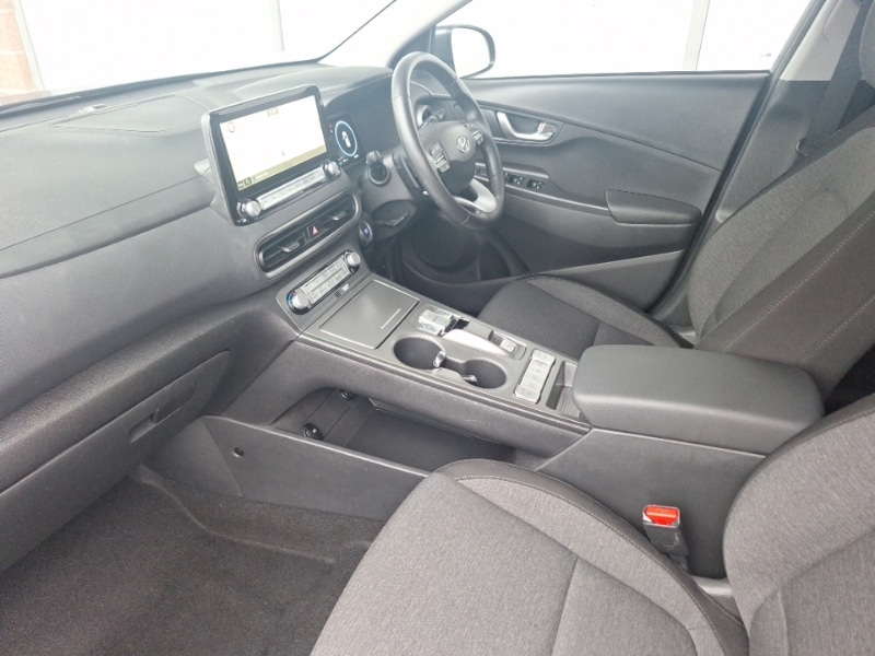 Used Hyundai KONA 2022 for sale - 76188132: Photo 5