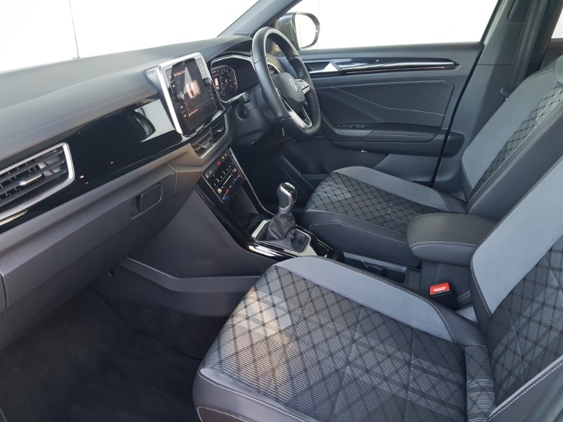 Used Volkswagen T-Roc 2022 for sale - 76963985: Photo 5