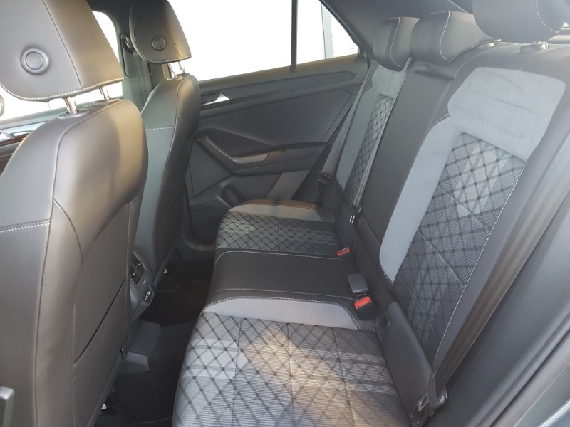 Used Volkswagen T-Roc 2022 for sale - 76963985: Photo 6