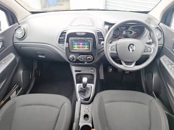 Used Renault Captur 2019 for sale - 79772748: Photo