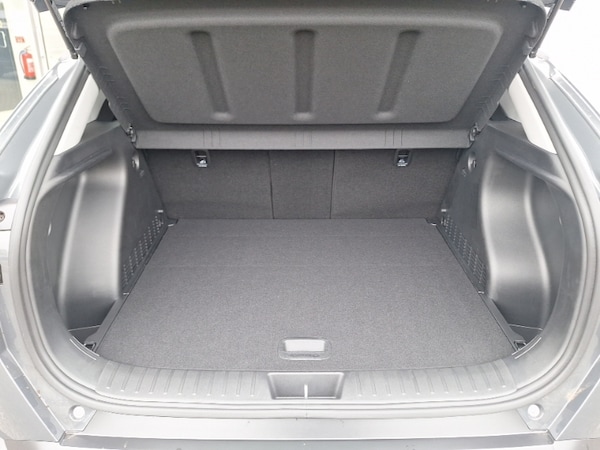 Used Hyundai KONA 2025 for sale - 76258547: Photo 8