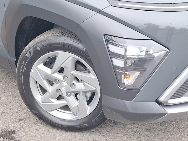 Used Hyundai KONA 2025 for sale - 76258547: Photo 9