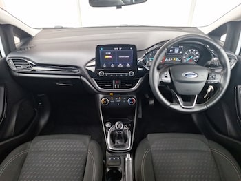 Used Ford Fiesta 2019 for sale - 76920209: Photo