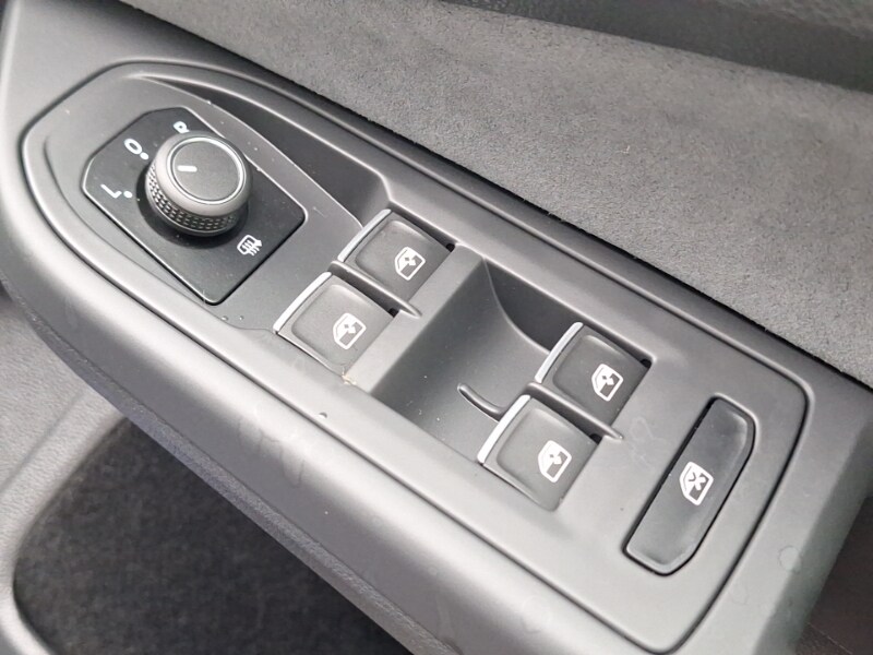 Used Volkswagen Golf 2024 for sale - 76613779: Photo 13