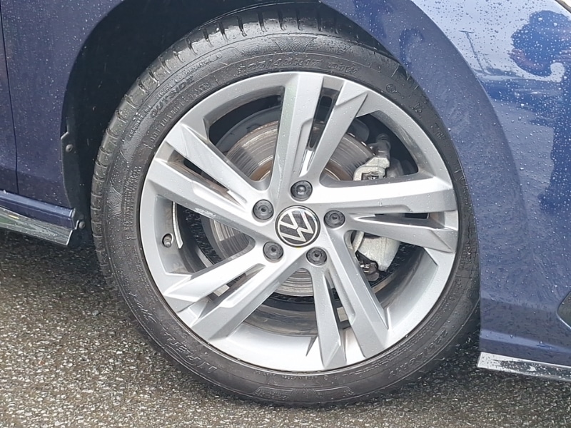 Used Volkswagen Golf 2024 for sale - 76613779: Photo 9