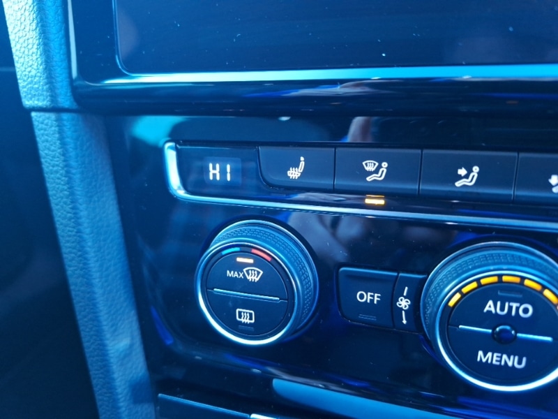 Used Volkswagen Golf 2018 for sale - 77105230: Photo 14