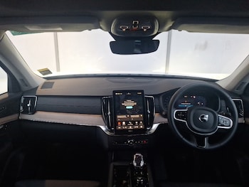 Used Volvo XC90 2025 for sale - 77663830: Photo