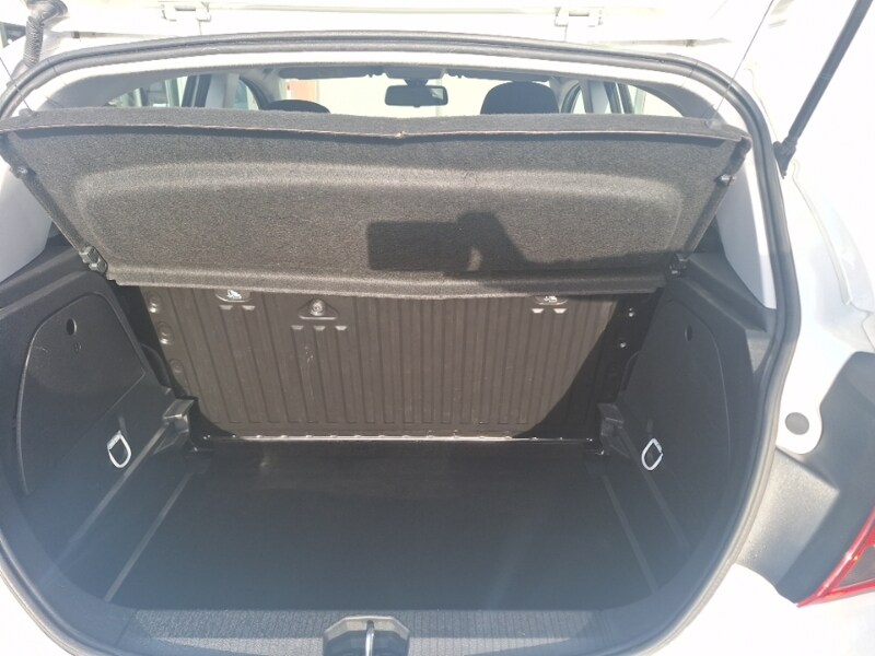 Used Vauxhall Corsa 2018 for sale - 77933161: Photo 8