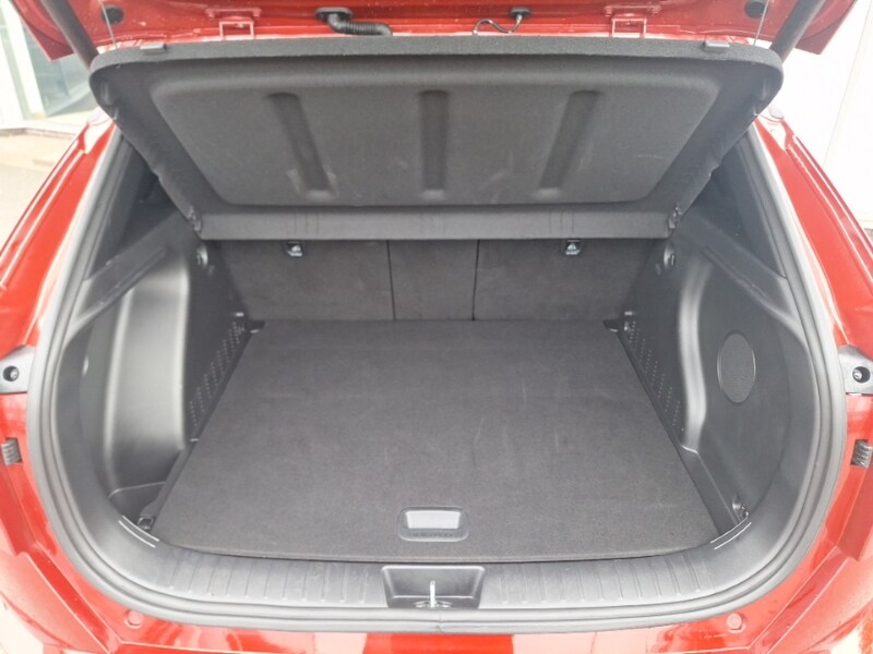 Used Hyundai KONA 2025 for sale - 76301911: Photo 8