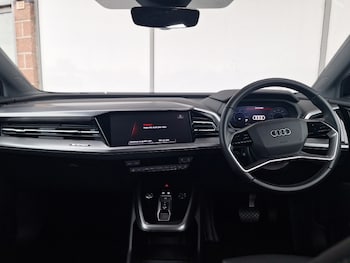 Used Audi Q4 e-tron 2024 for sale - 76177984: Photo