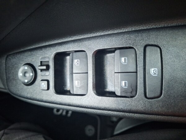 Used Hyundai i10 2024 for sale - 76195770: Photo 17
