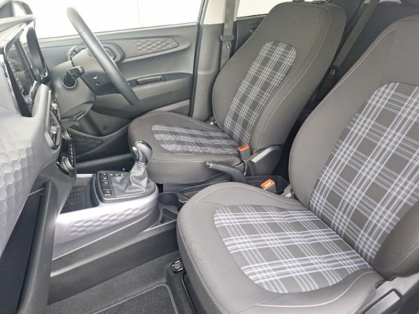 Used Hyundai i10 2024 for sale - 76195770: Photo 5