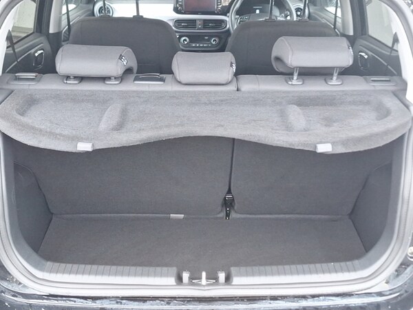 Used Hyundai i10 2024 for sale - 76195770: Photo 8
