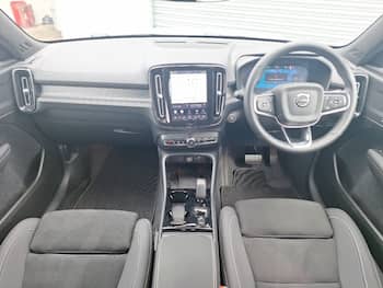 Used Volvo XC40 2025 for sale - 79683852: Photo