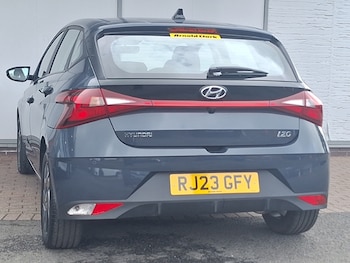 Used Hyundai i20 2023 for sale - 75762633: Photo