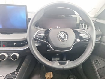 Used Skoda Superb 2024 for sale - 77055191: Photo