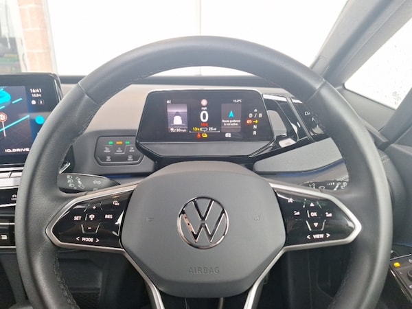 Used Volkswagen ID.3 2023 for sale - 76187955: Photo 10