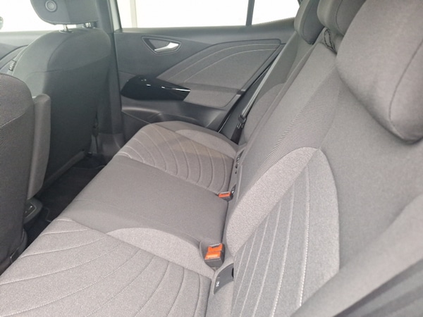 Used Volkswagen ID.3 2023 for sale - 76187955: Photo 6