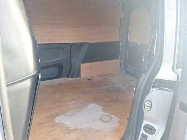Used Citroen Berlingo 2023 for sale - 76229944: Photo 6