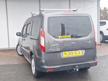 Used Ford Grand Tourneo Connect 2020 for sale - 77418803: Photo