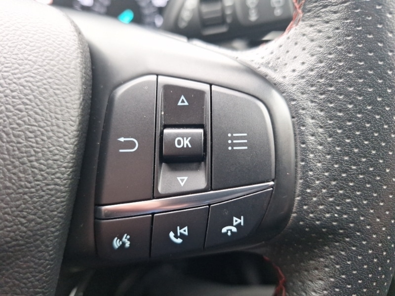 Used Ford Focus 2019 for sale - 76543283: Photo 16